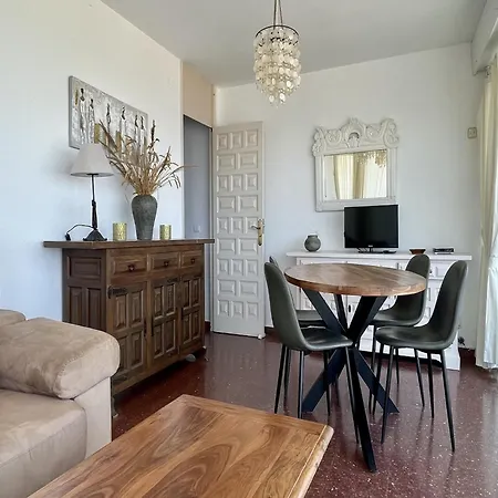 The In Estartit Apartment